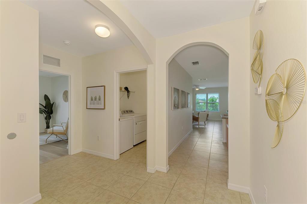 8905 Excelsior Loop Venice, FL 34293 - Photo 4 of 51 Gallery Image 4