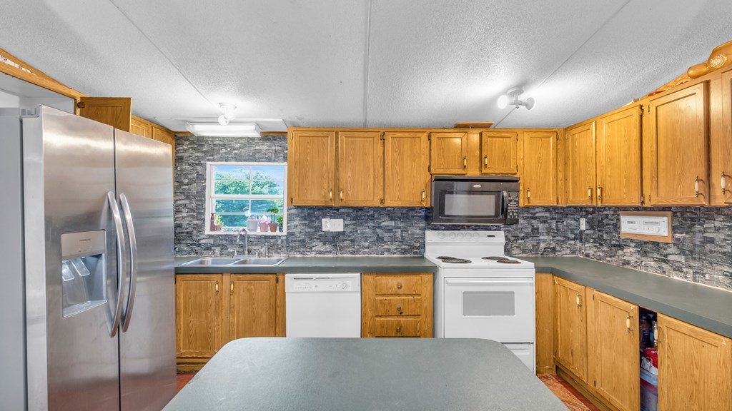 3250 Rolling Meadows Road Northwest Dalton, GA 30721 - Photo 5 of 24 Gallery Image 5