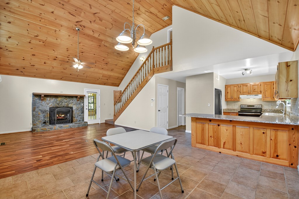 446 Riverwood Road Ellijay, GA 30536 - Photo 12 of 55 Gallery Image 12