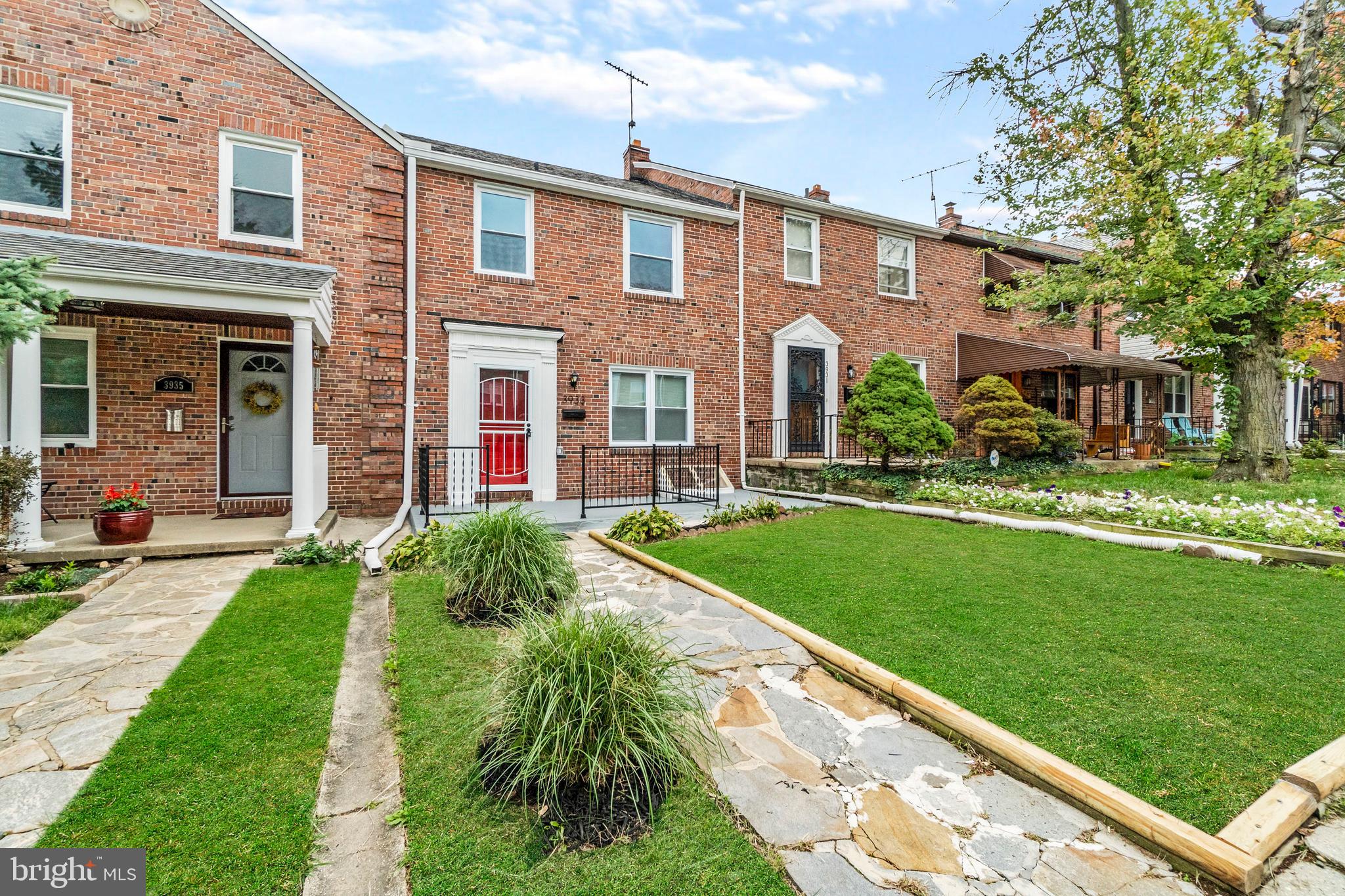 3933 Yolando Road Baltimore, MD 21218 - Photo 3 of 40 Front Exterior View