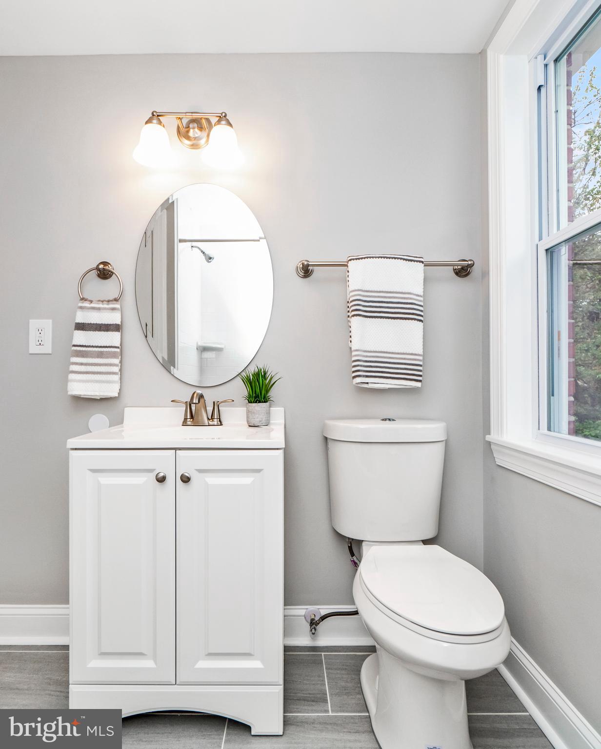 3933 Yolando Road Baltimore, MD 21218 - Photo 24 of 40 Full Bathroom #1