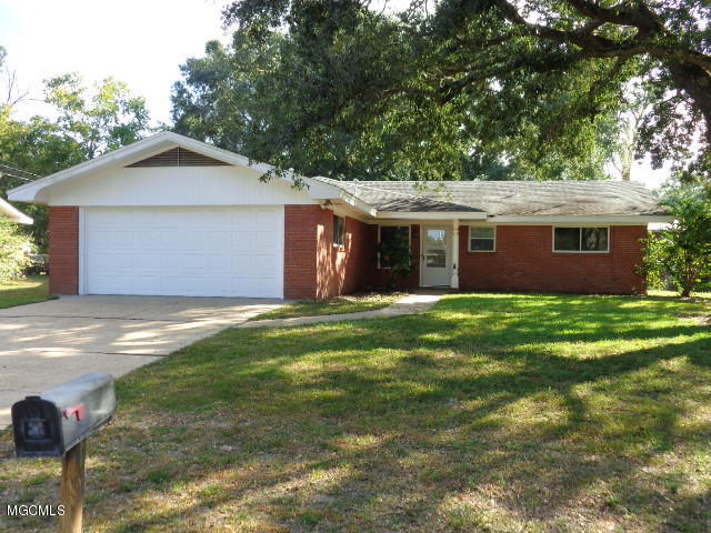 2535 Parkway Road Biloxi, MS 39531 - Photo 1 of 29 004