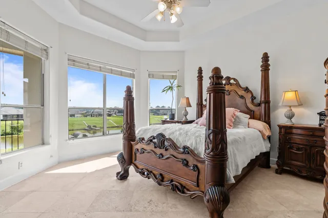 $1,140,000 | 18984 Harbor Side Boulevard, Montgomery, TX 77356