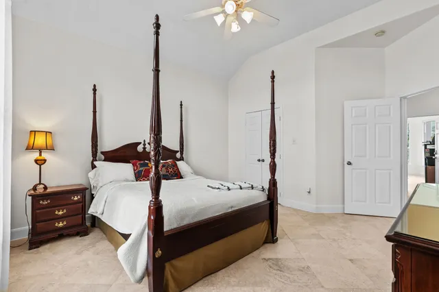 $1,140,000 | 18984 Harbor Side Boulevard, Montgomery, TX 77356