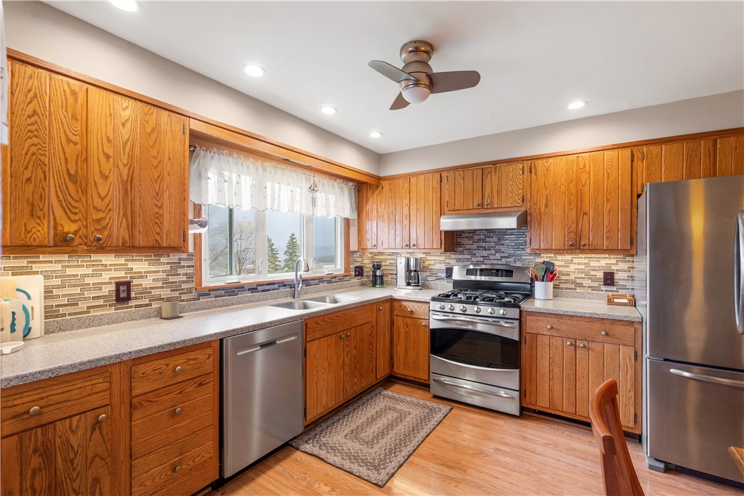 9915 Rowe Road Ossian, NY 14437 - Photo 9 of 48