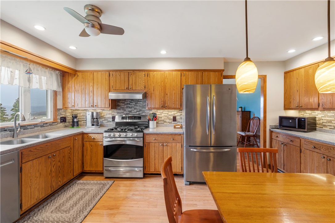 9915 Rowe Road Ossian, NY 14437 - Photo 10 of 48