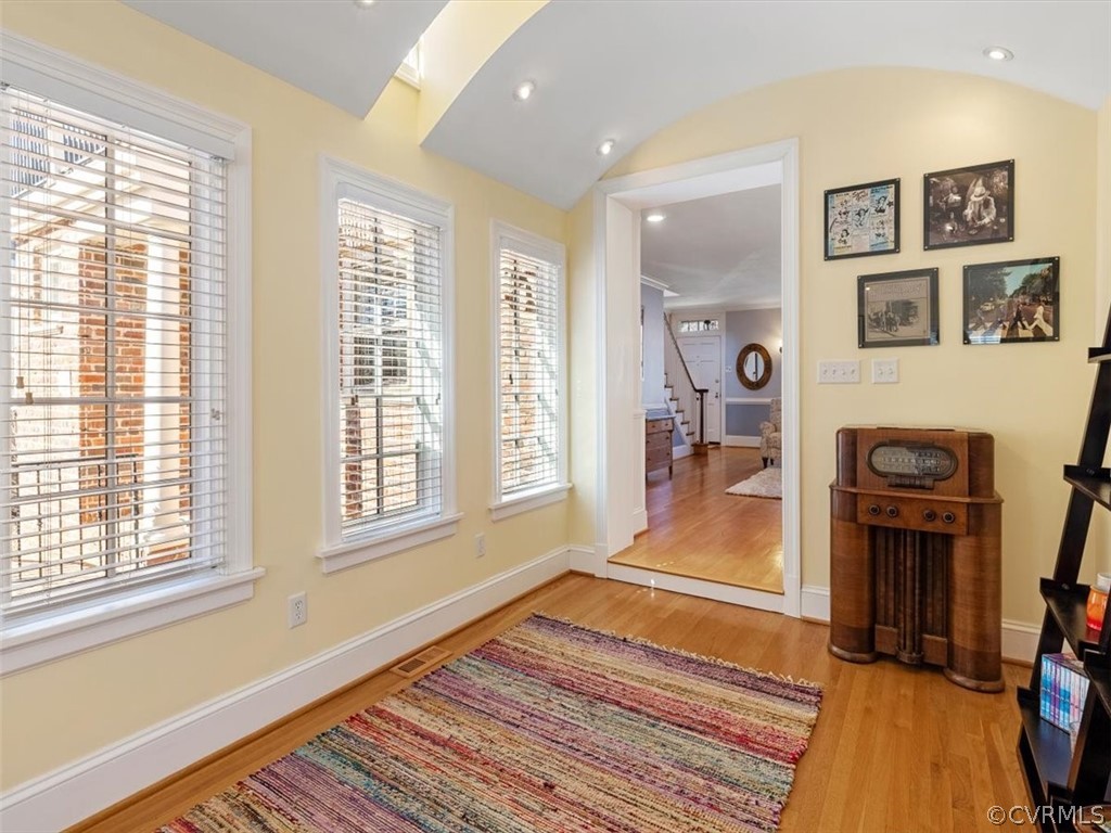 5206 New Kent Road Richmond, VA 23225 - Photo 14 of 38 Gallery view toward Living Room
