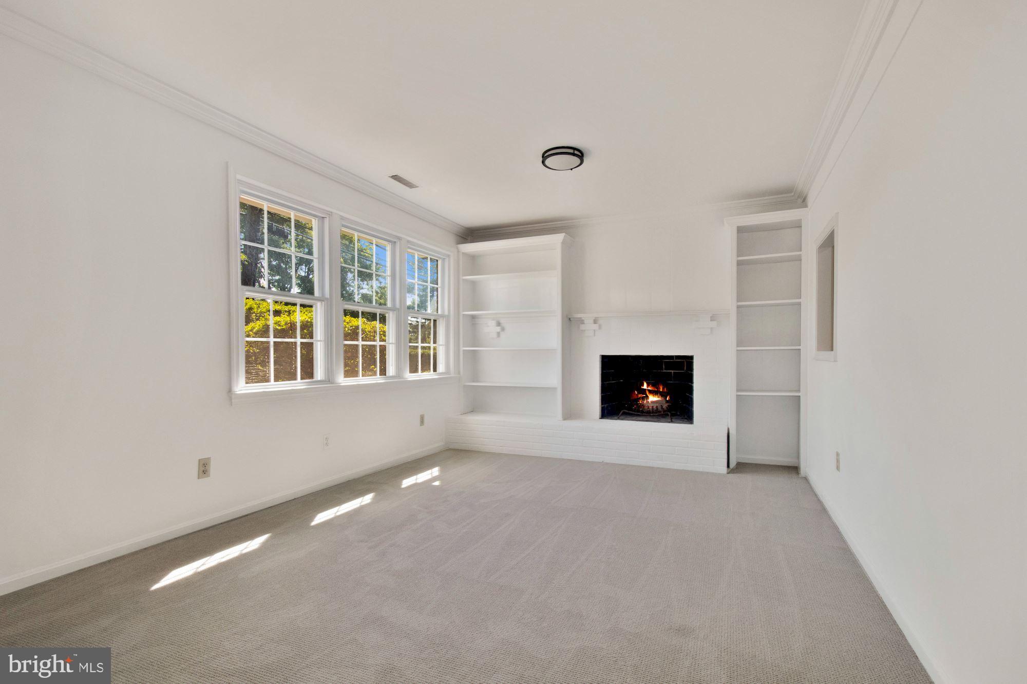9414 Old Georgetown Road Bethesda, MD 20817 - Photo 14 of 31
