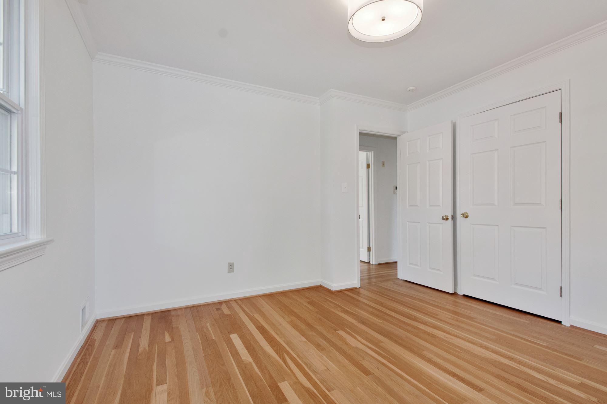 9414 Old Georgetown Road Bethesda, MD 20817 - Photo 18 of 31