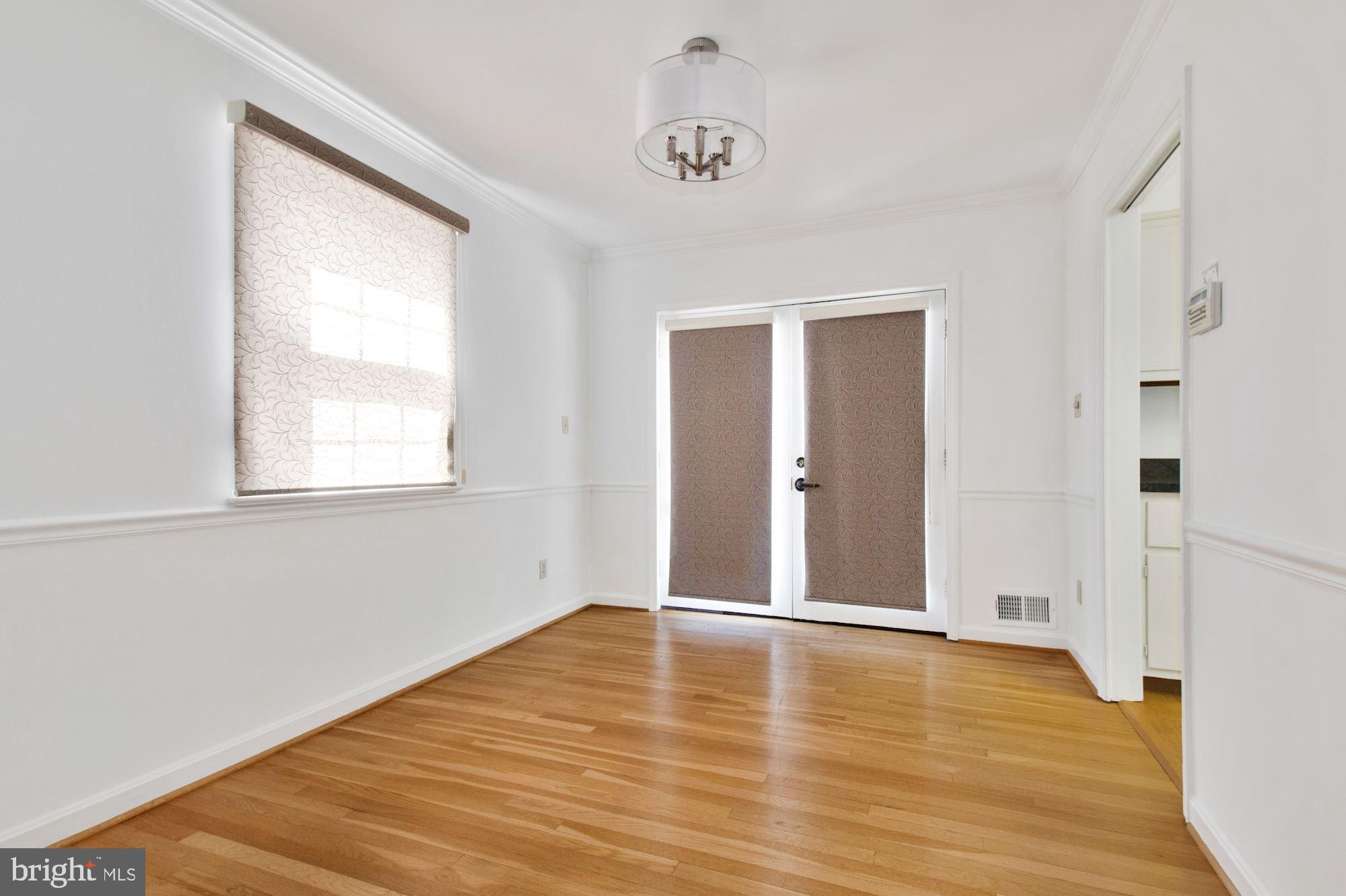 9414 Old Georgetown Road Bethesda, MD 20817 - Photo 24 of 31