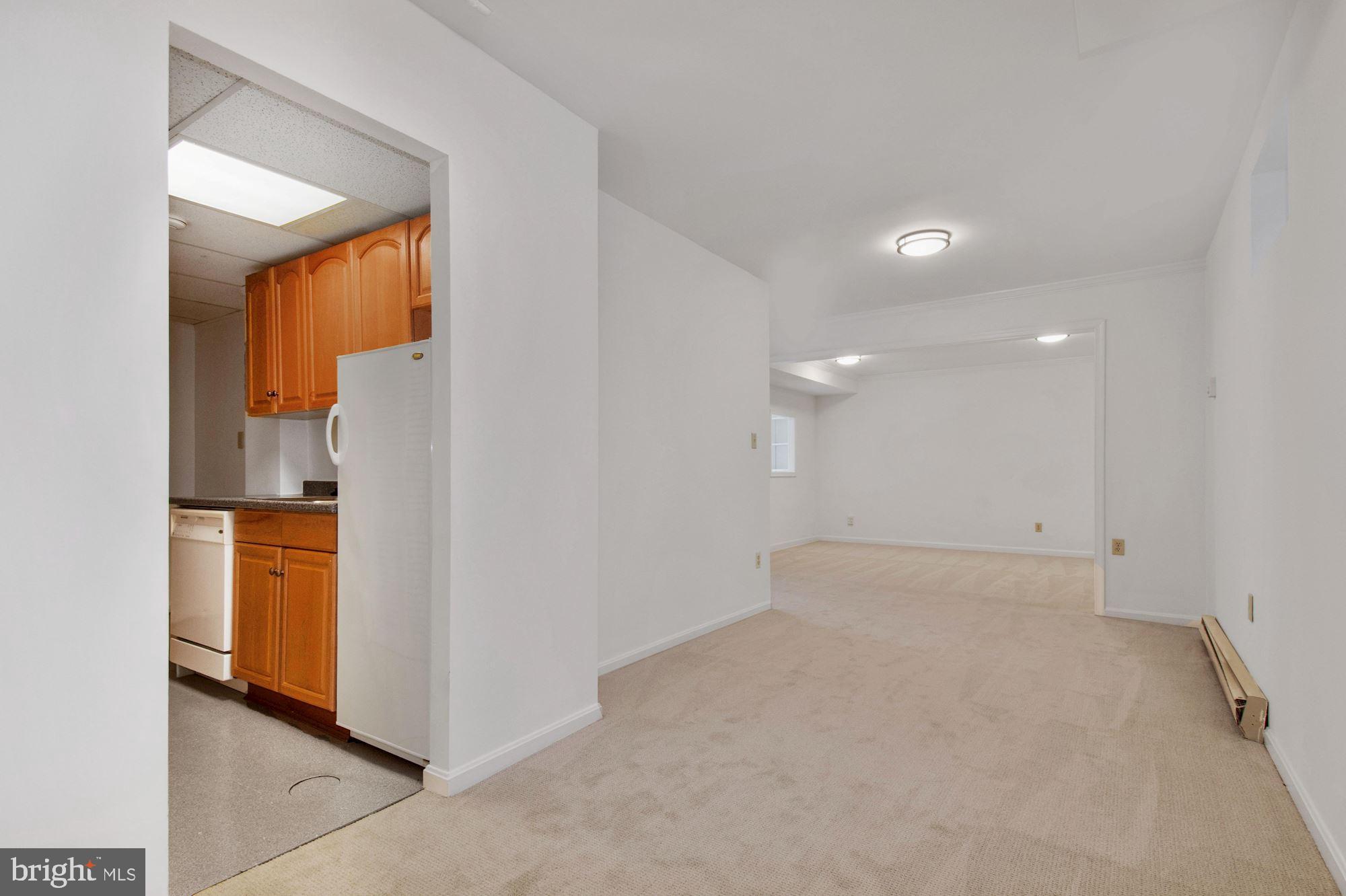 9414 Old Georgetown Road Bethesda, MD 20817 - Photo 7 of 31