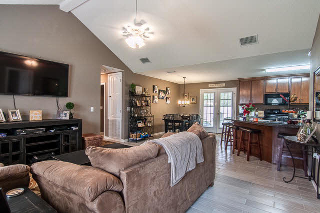 202 West 14th Street Bay Minette, AL 36507 - Photo 4 of 27