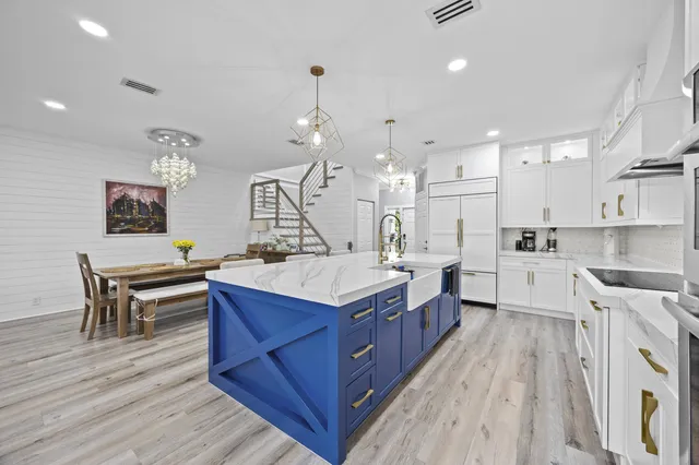 $749,900 | 6822 Via Regina, Boca Raton, FL 33433