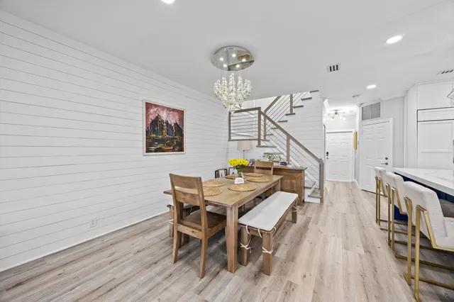 $749,900 | 6822 Via Regina, Boca Raton, FL 33433