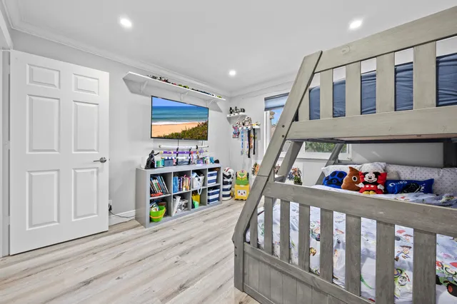 $749,900 | 6822 Via Regina, Boca Raton, FL 33433