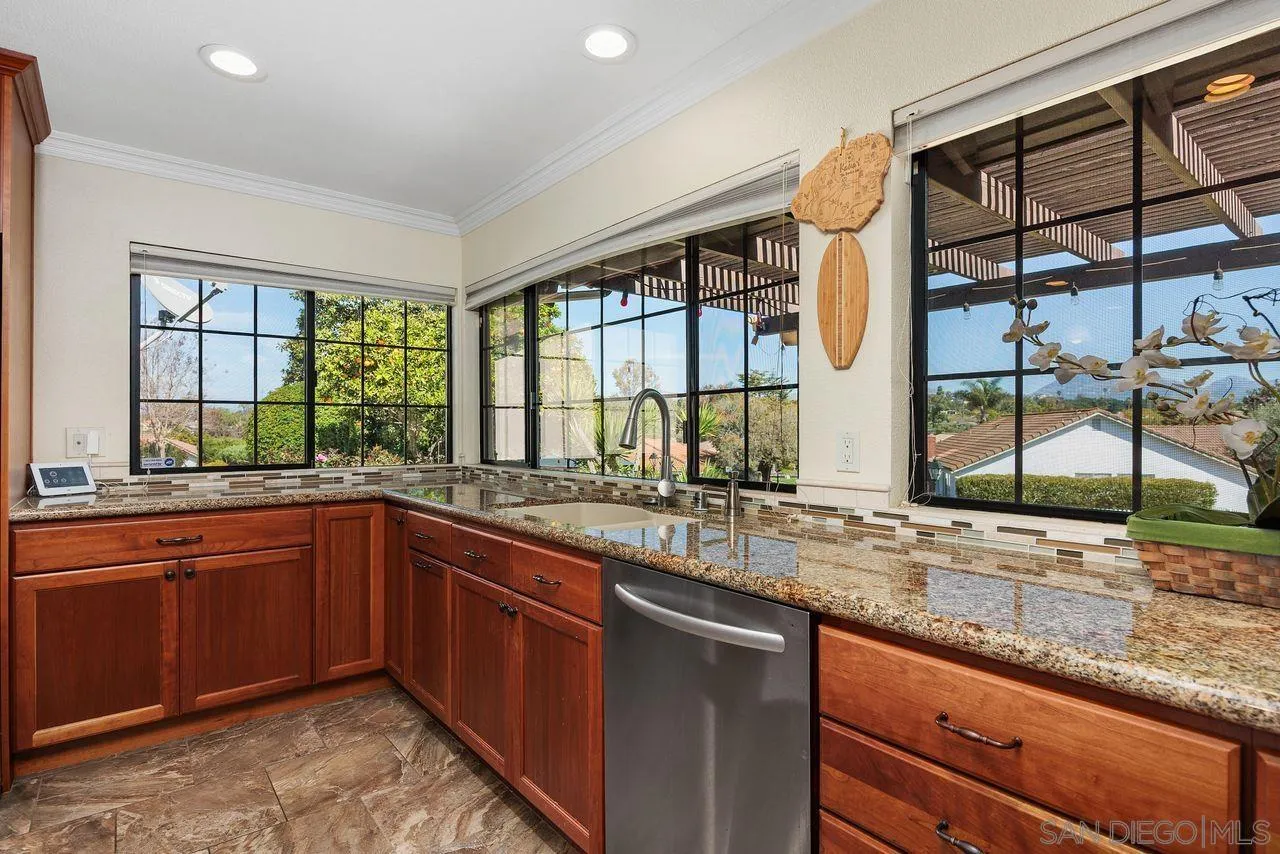 12007 Bajada Road San Diego, CA 92128 - Photo 17 of 49