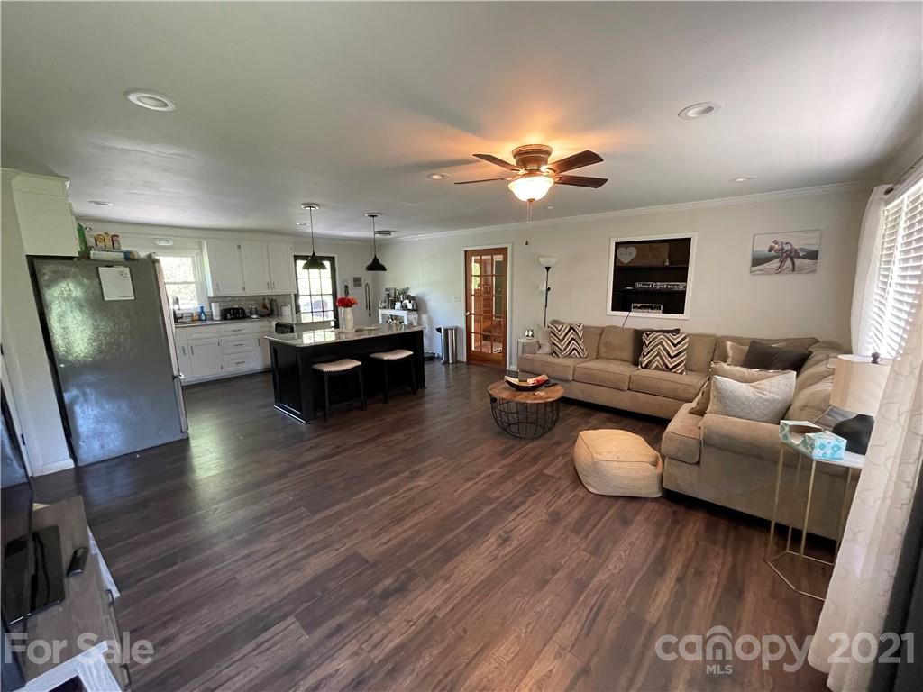 1581 Conley Road Morganton, NC 28655 - Photo 11 of 26 Gallery Image 11