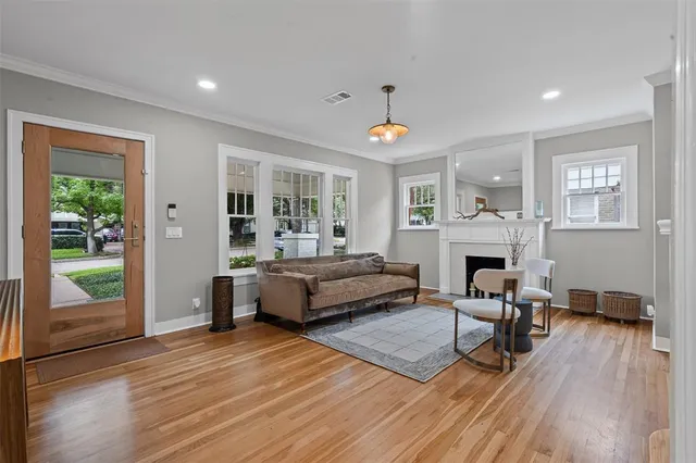 $5,500 | 4014 Modlin Avenue, Fort Worth, TX 76107