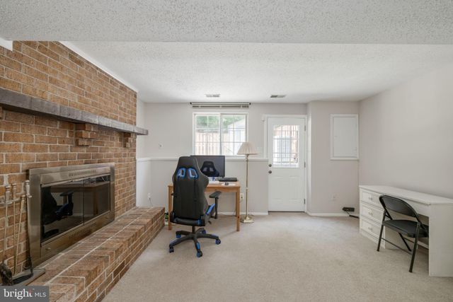 $506,000 | 6848 Heatherway Court, Alexandria, VA 22315