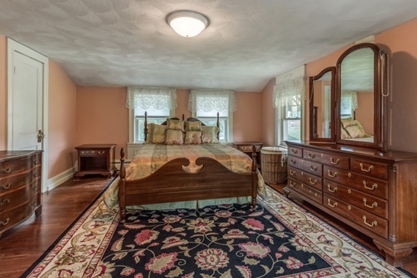 4 Munro Circle Tewksbury, MA 01876 - Photo 16 of 27