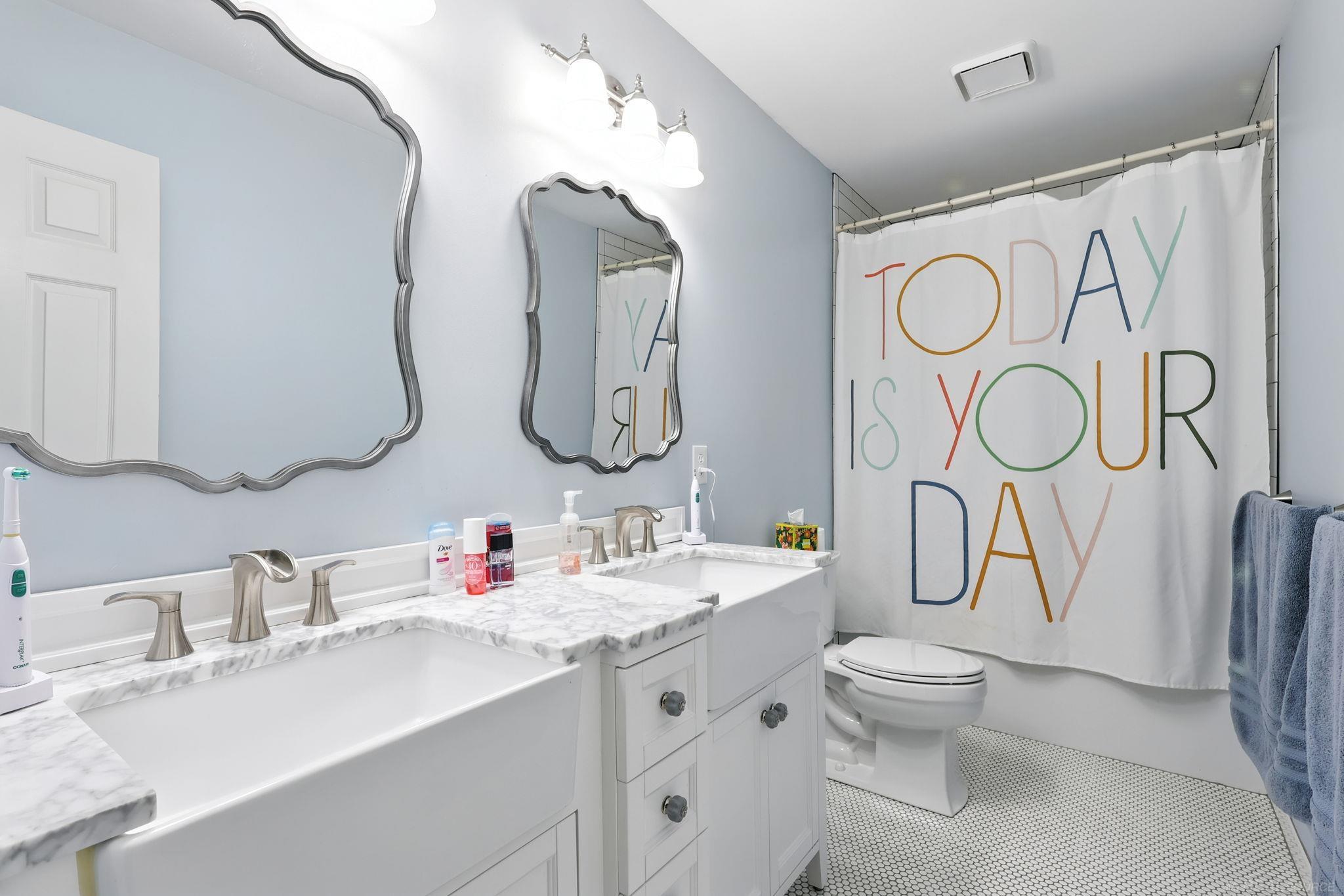 2208 Chippenham Chase Rochester Hills, MI 48306 - Photo 23 of 31