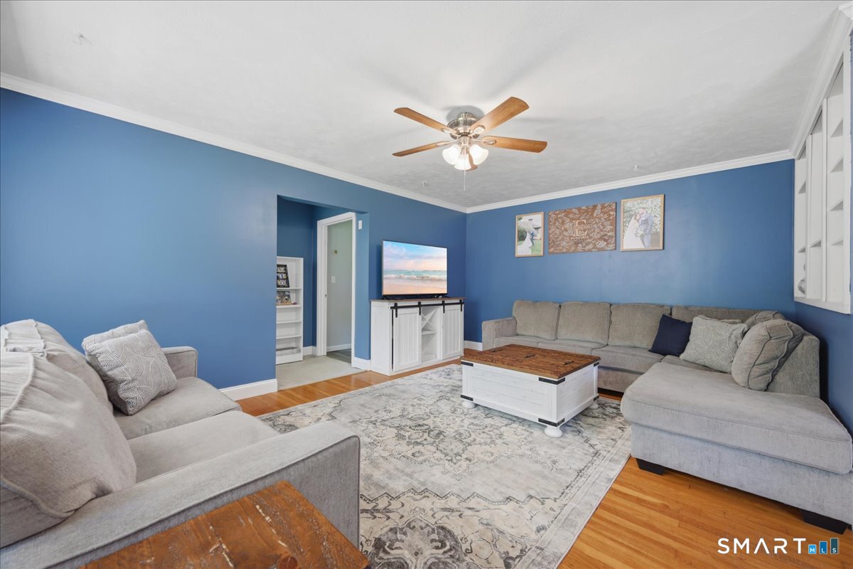 860 Long Cove Road Ledyard, CT 06335 - Photo 6 of 38