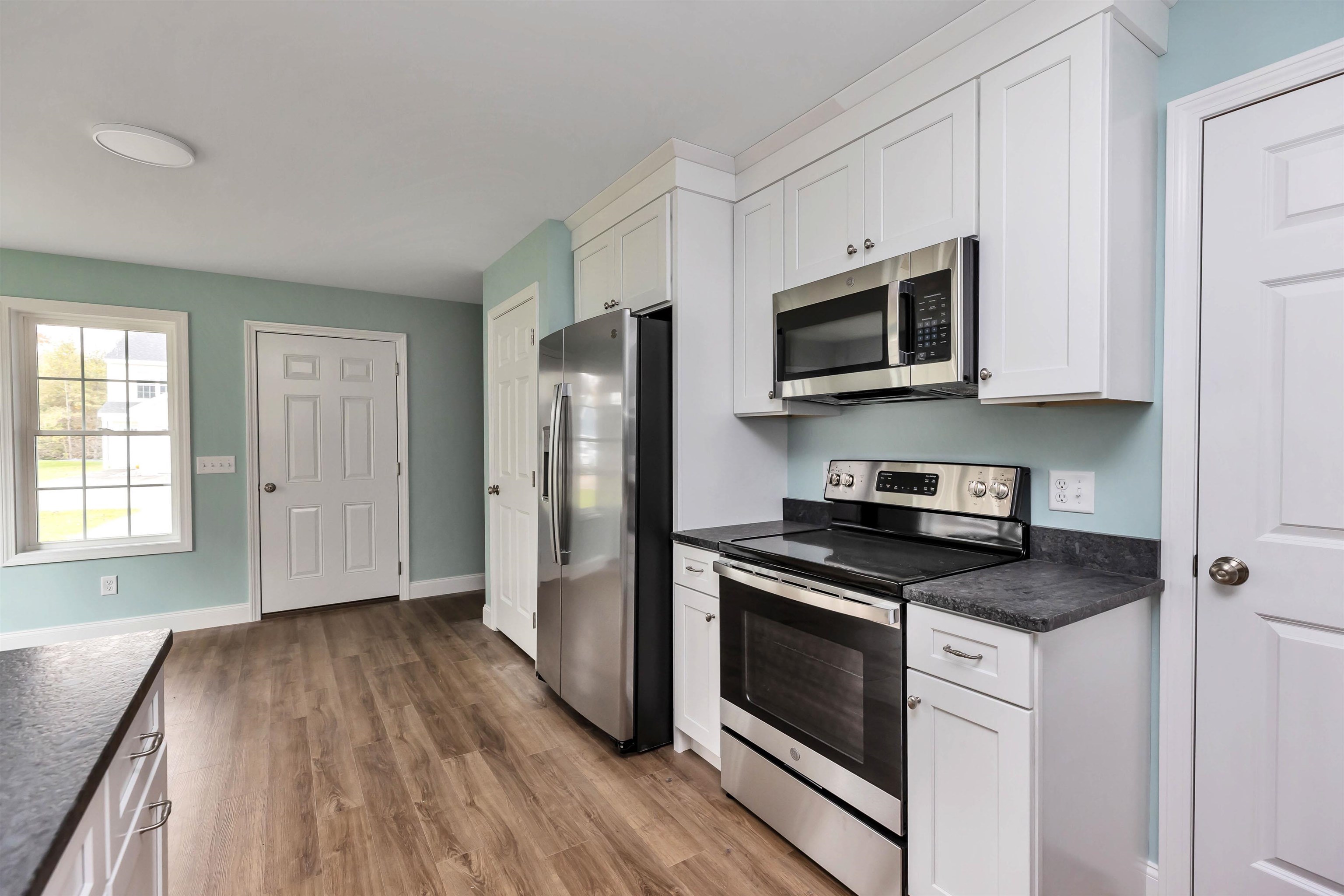 14 Trails Edge Common Peterborough, NH 03458 - Photo 15 of 21