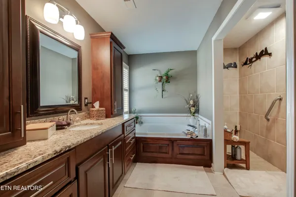 $2,500 | 116 Heron Court, Vonore, TN 37885