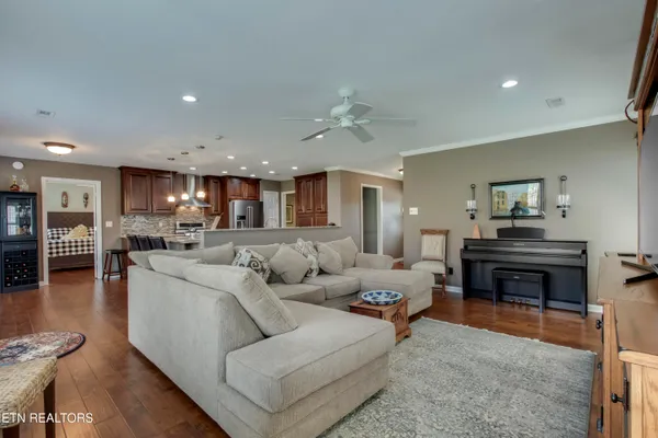 $2,500 | 116 Heron Court, Vonore, TN 37885