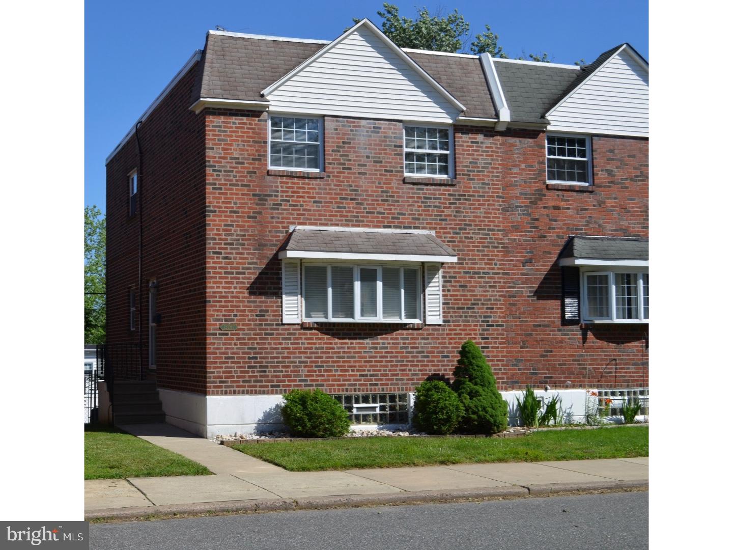 15067 London Road Philadelphia, PA 19116 - Photo 1 of 15 Exterior Front