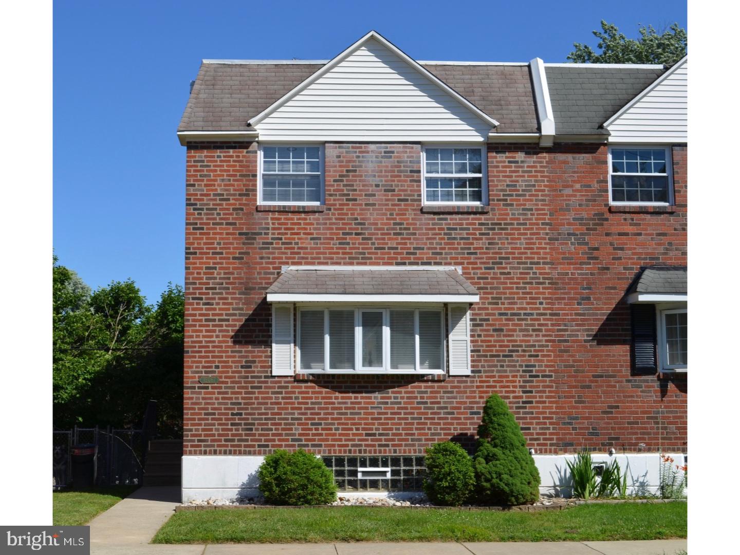 15067 London Road Philadelphia, PA 19116 - Photo 2 of 15 Exterior Front
