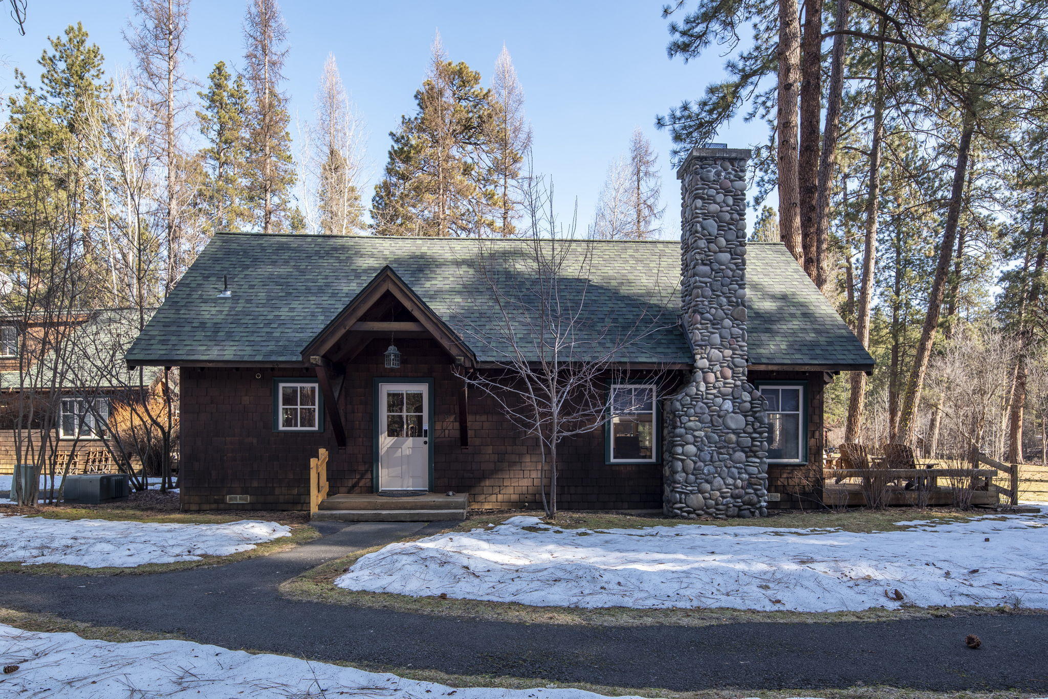 25567 Southwest Suttle-Sherman Road Camp Sherman, OR 97730 - Photo 14 of 27 7-web-or-mls-25551 SW Suttle-Sherman Rd-