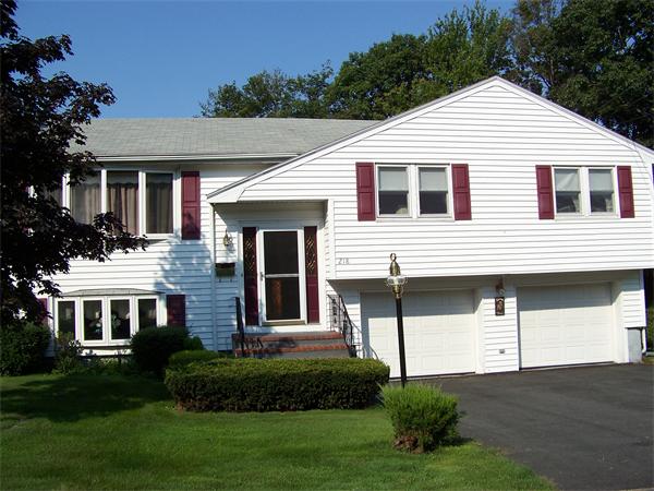 218 Alida Road Braintree, MA 02184 - Photo 2 of 17 Gallery Image 2