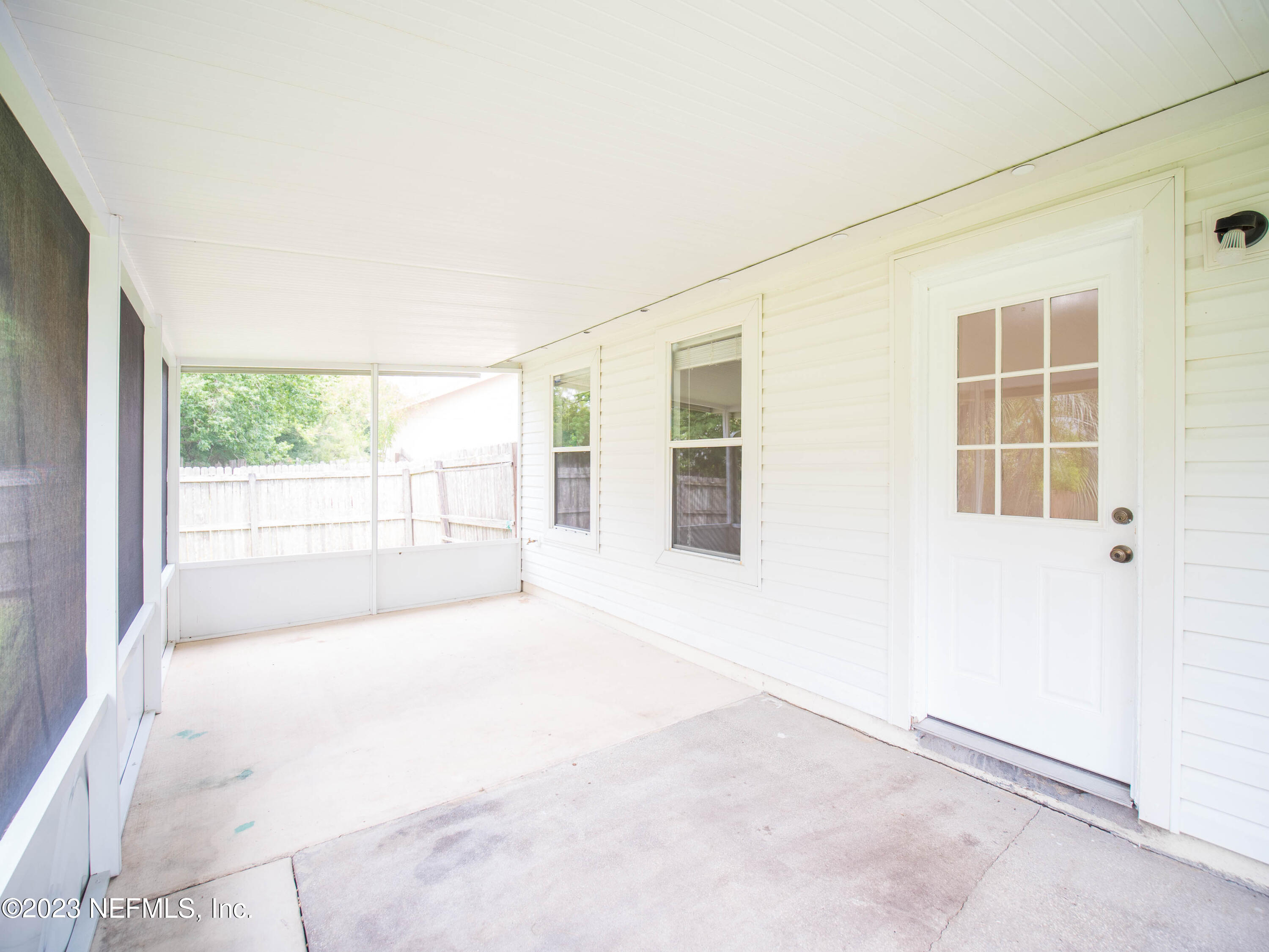 3252 Dowitcher Lane Orange Park, FL 32065 - Photo 22 of 25 a view of an empty room with a window