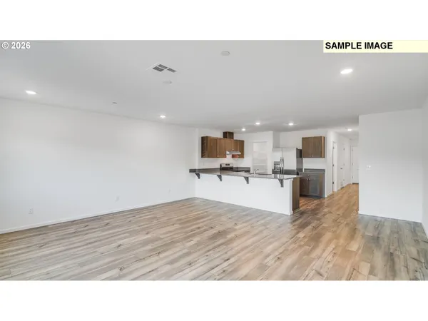 $361,100 | 1446 Northwest Laura Vista Drive, Albany, OR 97321