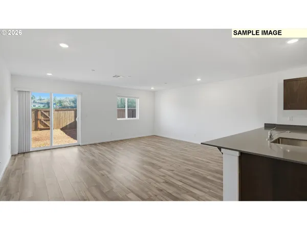 $361,100 | 1446 Northwest Laura Vista Drive, Albany, OR 97321