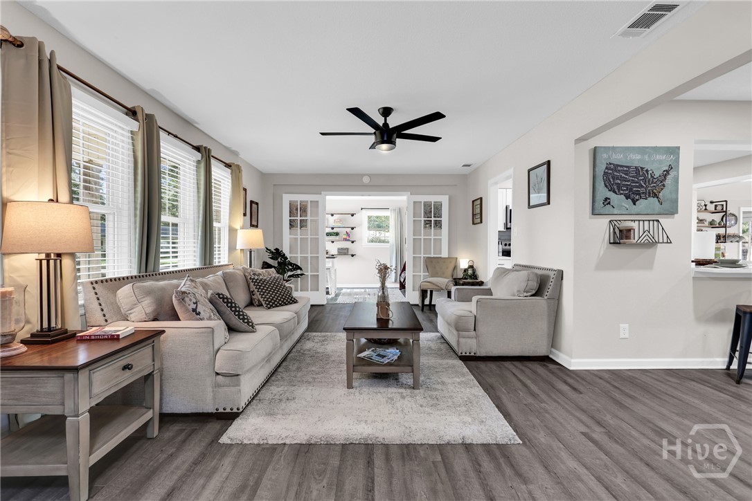 111 Carlton Road Savannah, GA 31410 - Photo 16 of 57