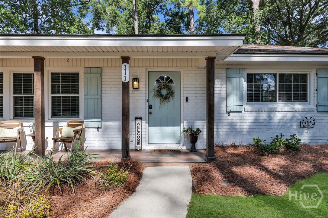 111 Carlton Road Savannah, GA 31410 - Photo 9 of 57 Welcome to our home!