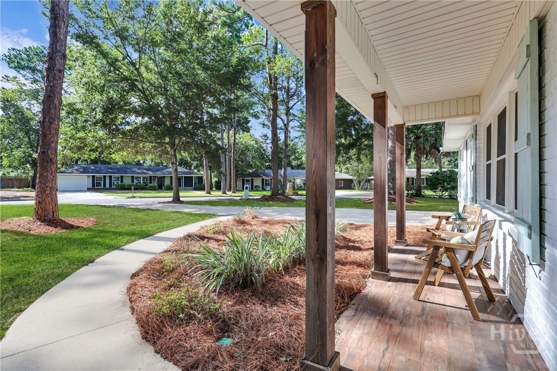 111 Carlton Road Savannah, GA 31410 - Photo 10 of 57 Welcome to the neighborhood.