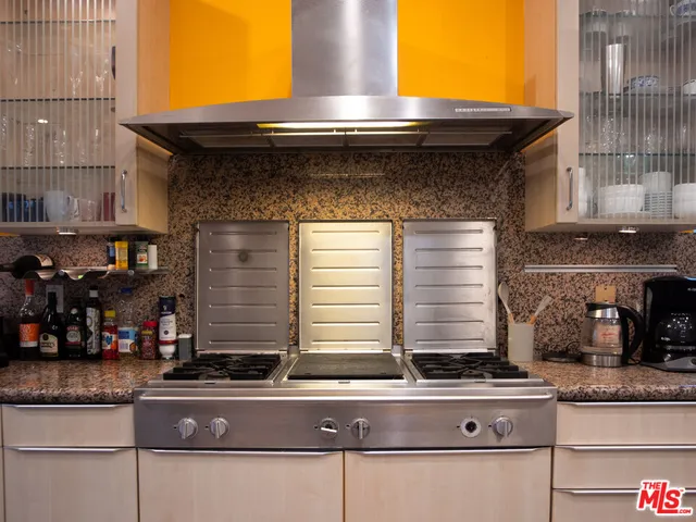 $10,750 | 3971 Fredonia Drive, Los Angeles, CA 90068