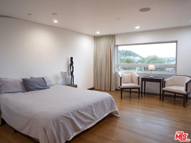 $10,750 | 3971 Fredonia Drive, Los Angeles, CA 90068