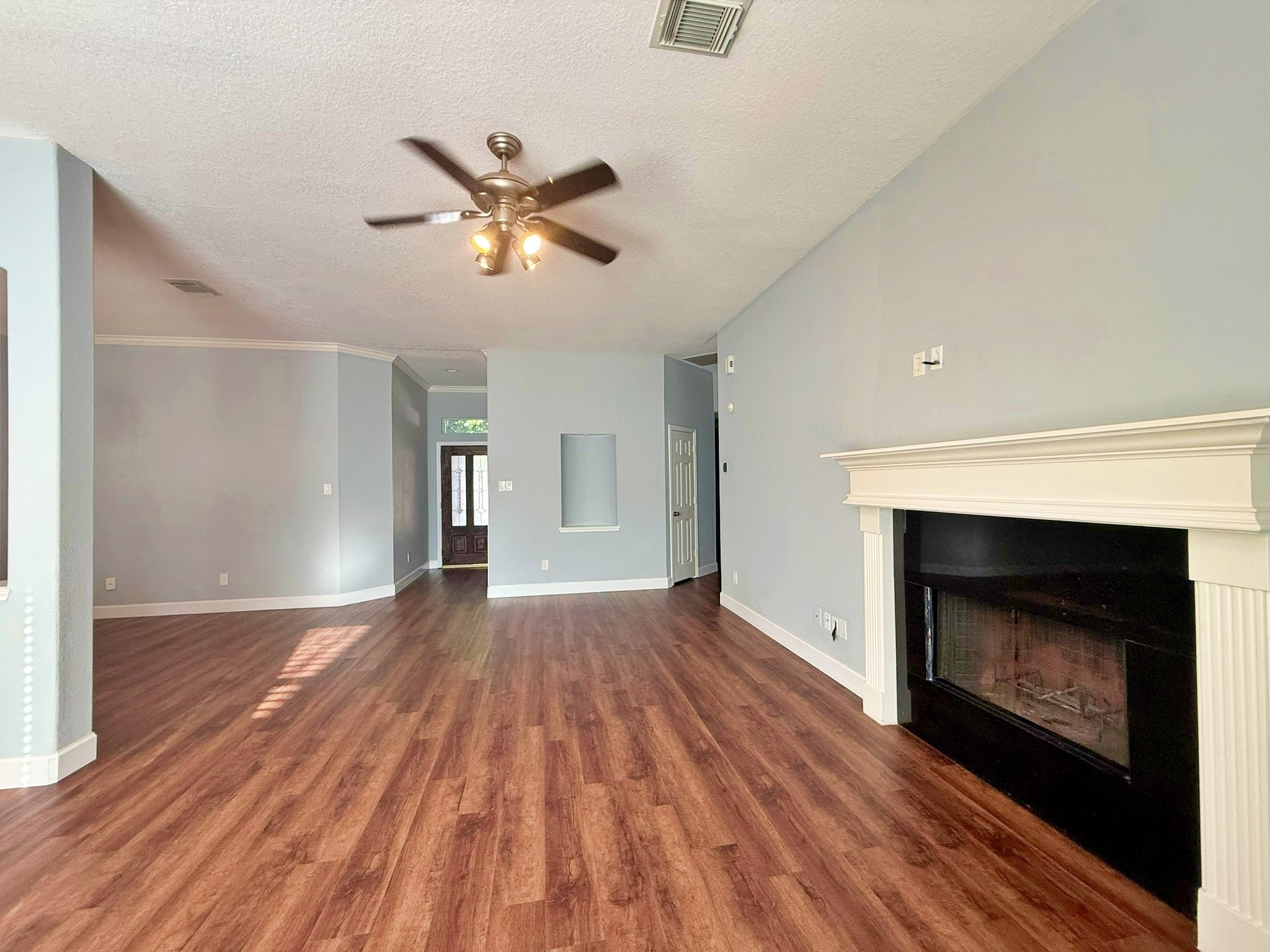 3610 Maple Pass Court Katy, TX 77449 - Photo 4 of 21 Family room with fireplace