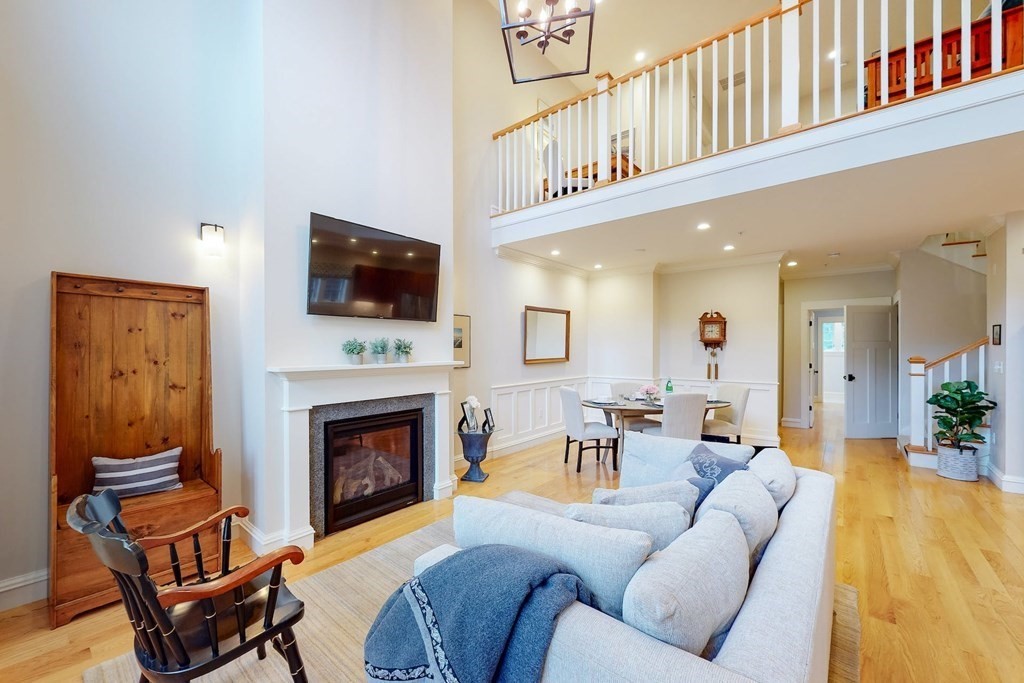7 Abbey Road, Unit 7 Sherborn, MA 01770 - Photo 8 of 42 Gallery Image 8
