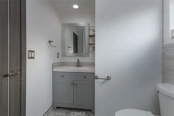 $4,500 | 9502 Laurel Canyon Boulevard, Arleta, CA 91331