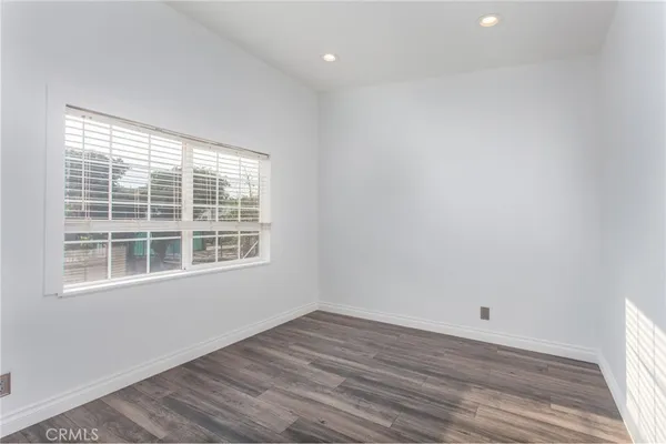 $4,500 | 9502 Laurel Canyon Boulevard, Arleta, CA 91331