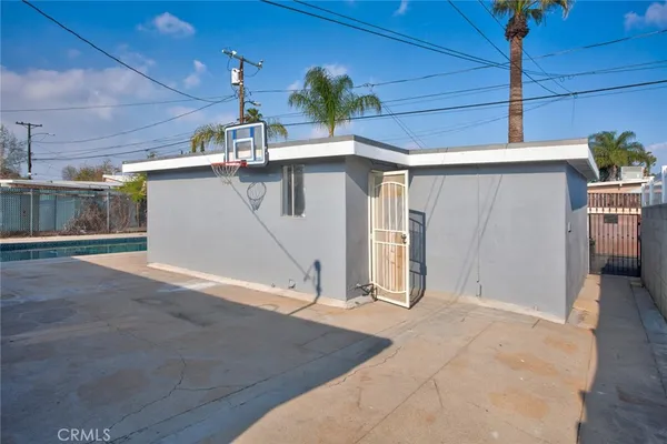 $4,500 | 9502 Laurel Canyon Boulevard, Arleta, CA 91331