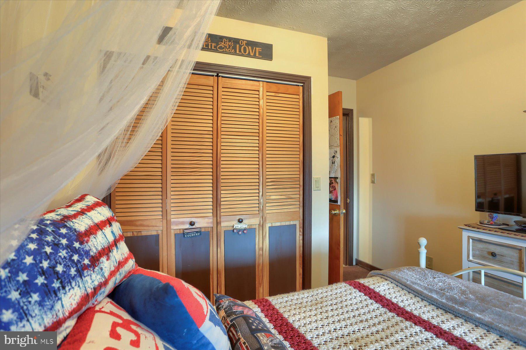 2701 Tunnel Hill Road Lebanon, PA 17046 - Photo 19 of 33