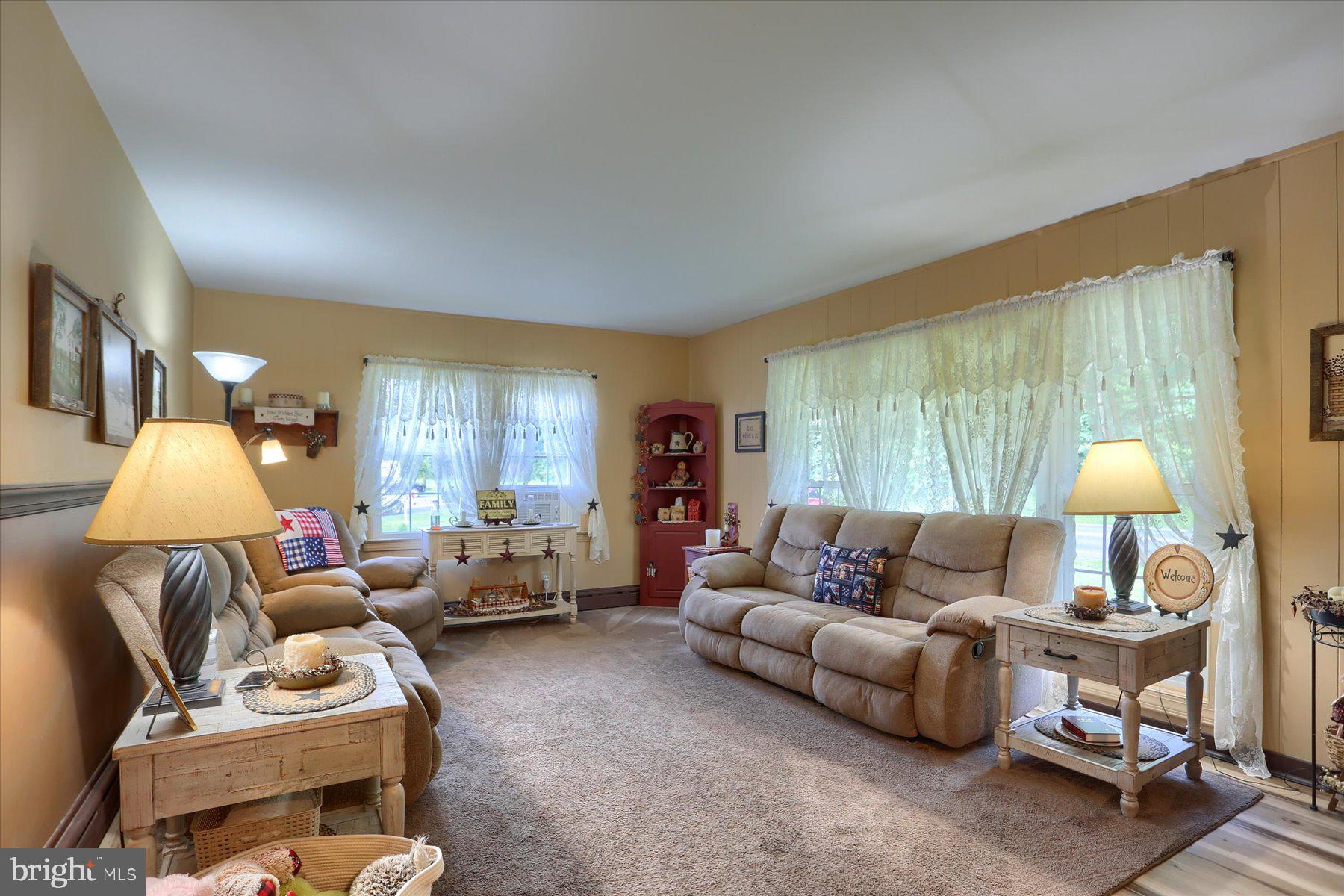 2701 Tunnel Hill Road Lebanon, PA 17046 - Photo 7 of 33