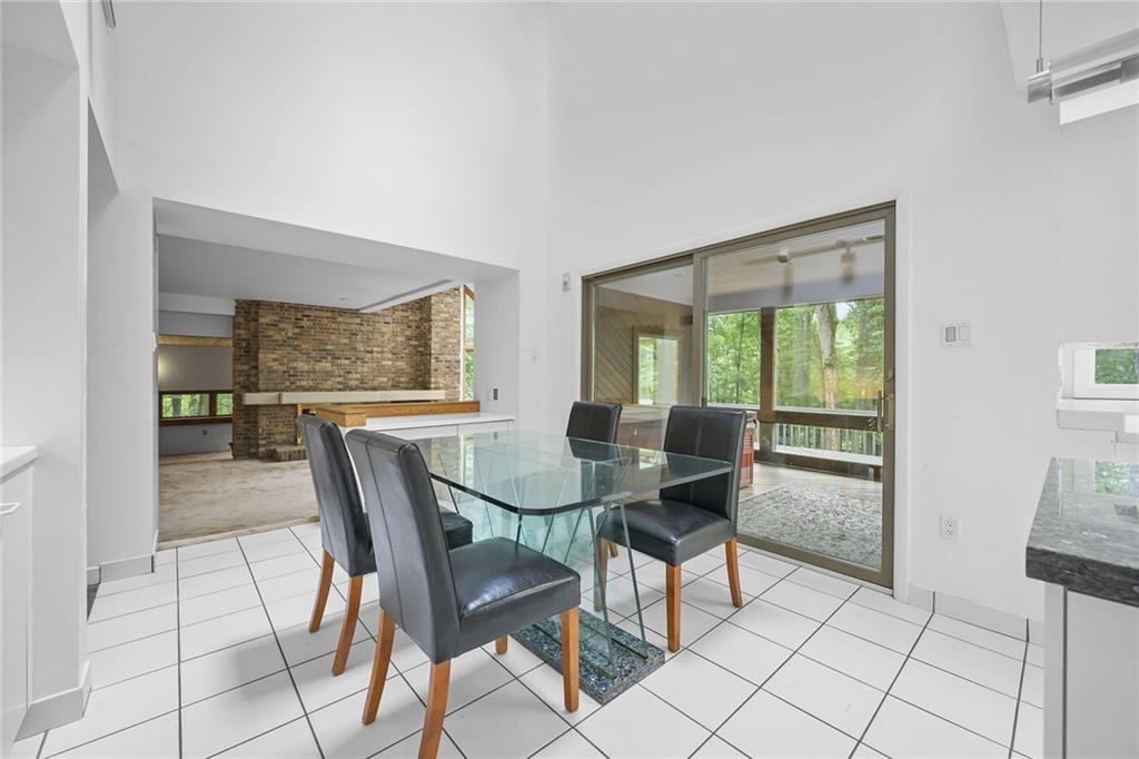 958 Blackburn Road Sewickley, PA 15143 - Photo 19 of 49 a dining room with furniture and window