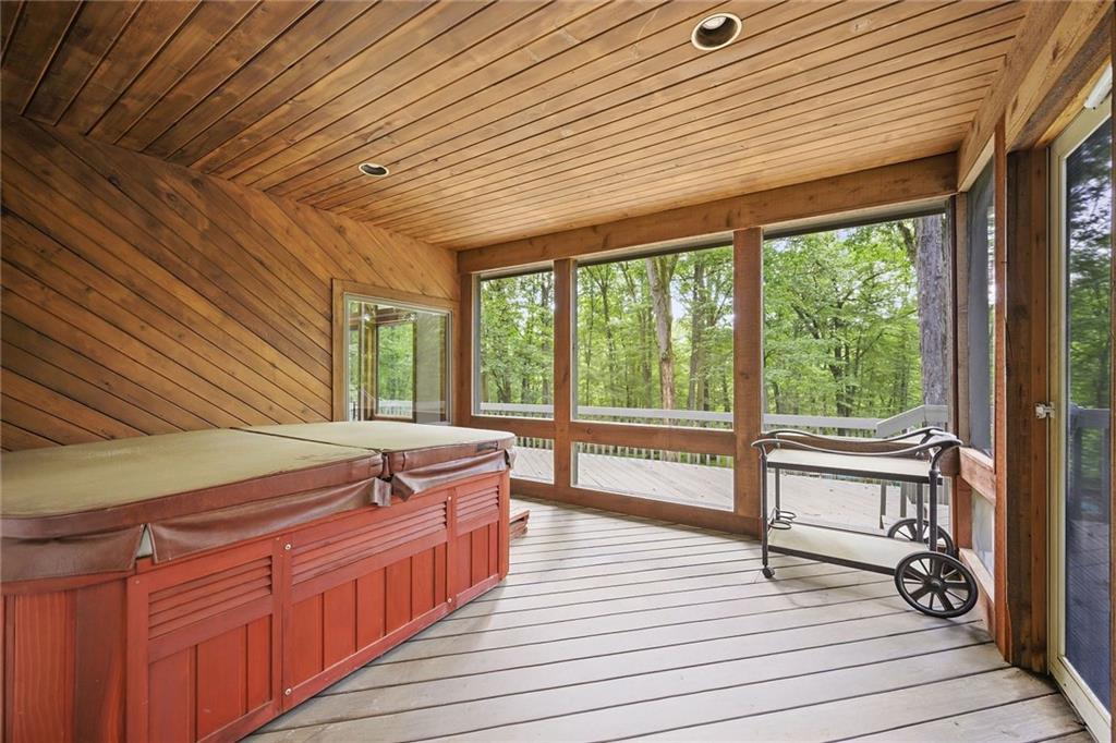 958 Blackburn Road Sewickley, PA 15143 - Photo 20 of 49 a outdoor space with the couches and deck